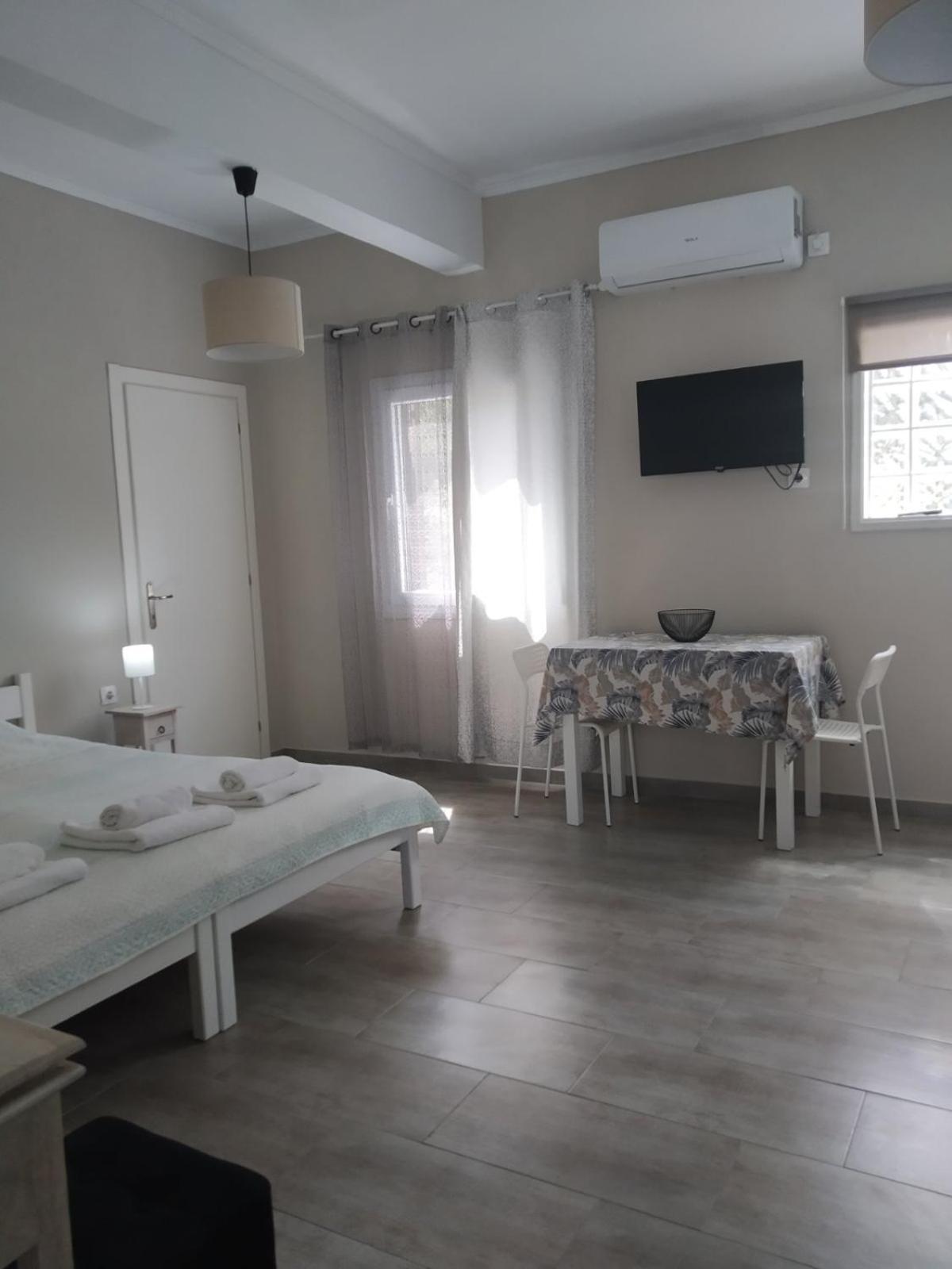 Trousas Apartments Roda  Extérieur photo
