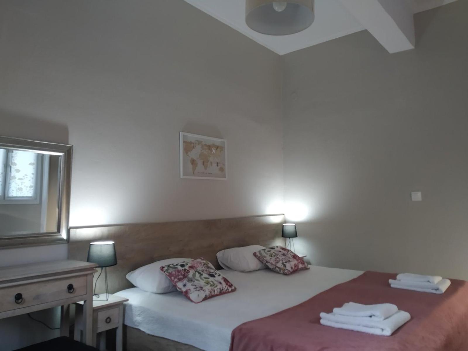 Trousas Apartments Roda  Extérieur photo