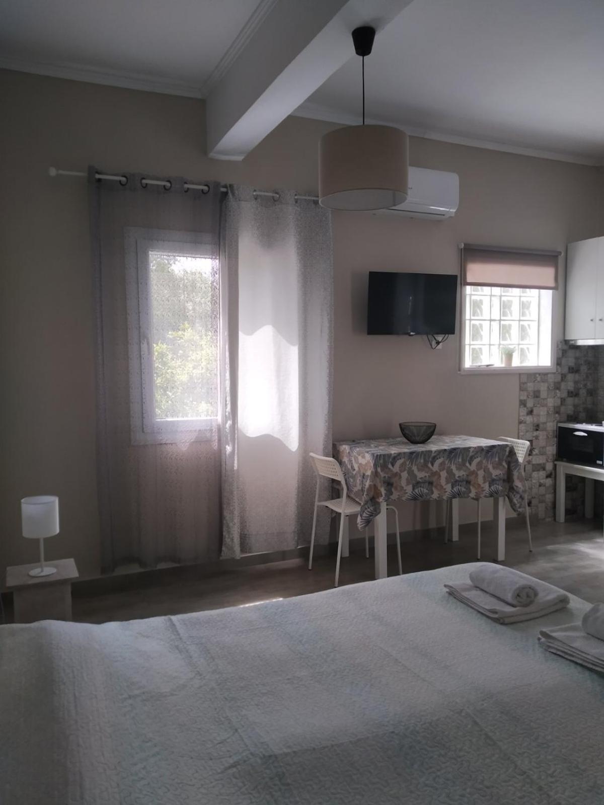Trousas Apartments Roda  Extérieur photo