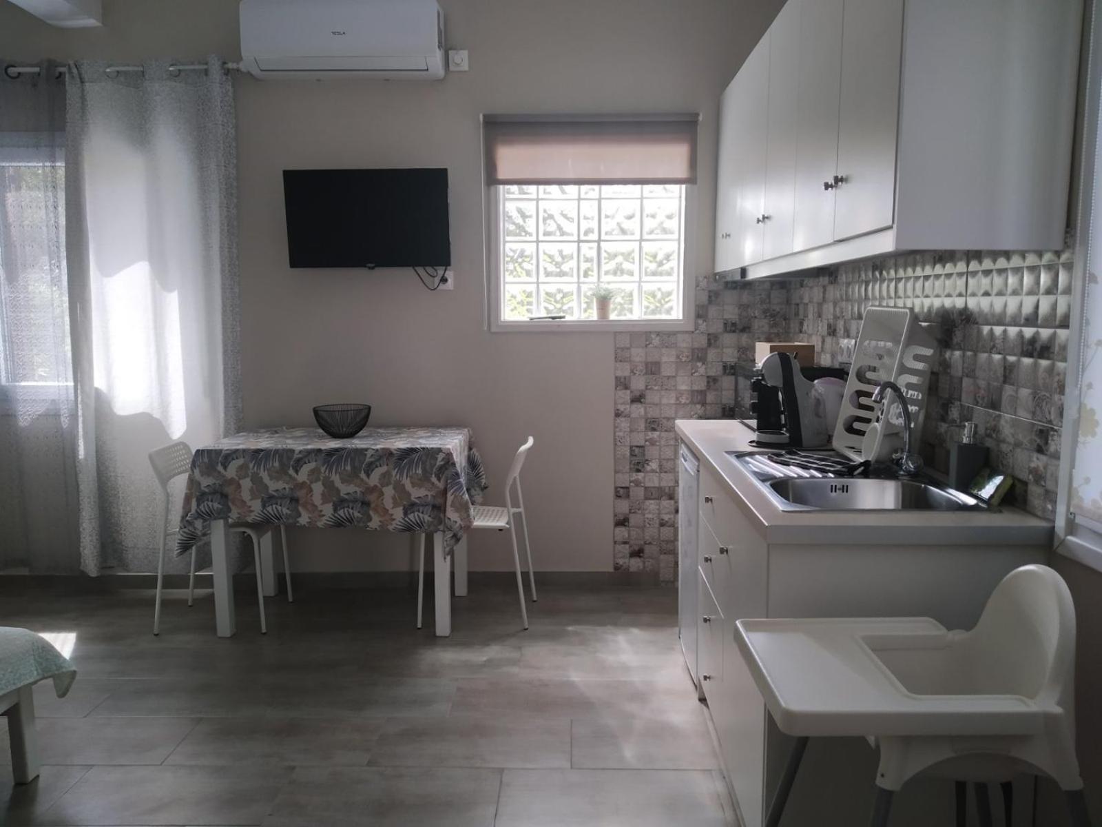 Trousas Apartments Roda  Extérieur photo
