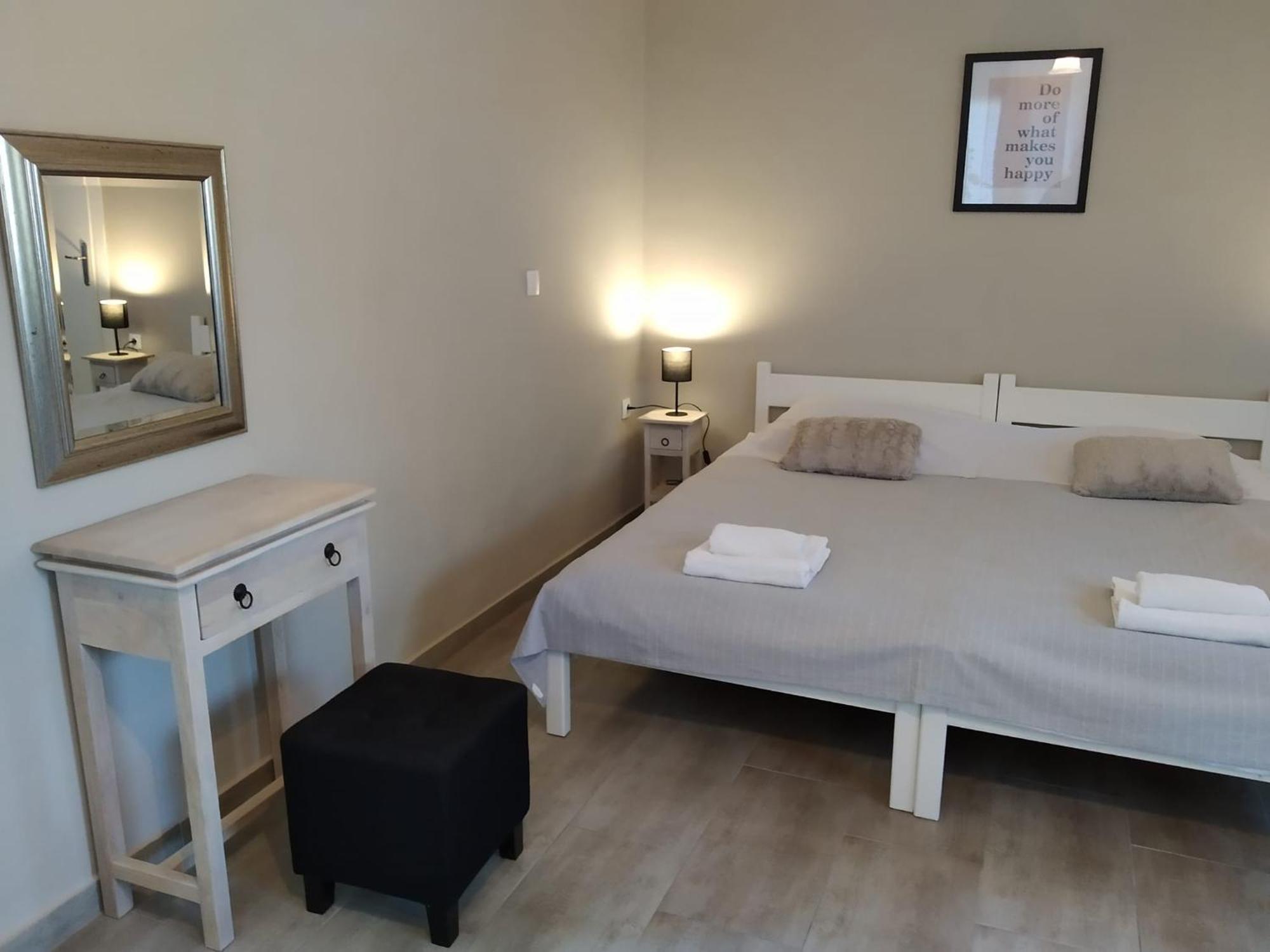 Trousas Apartments Roda  Extérieur photo