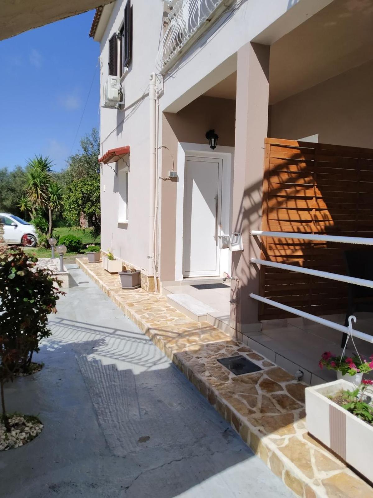 Trousas Apartments Roda  Extérieur photo